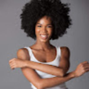 Meet your Posher, Dominique